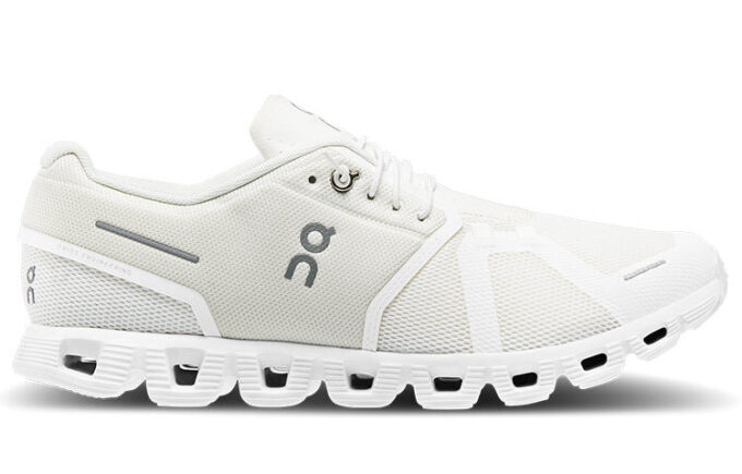 Cloud 5 „Undyed White”