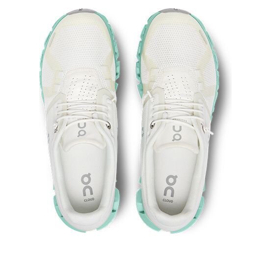 Cloud 5 „Undyed White Creek” Cloud 5 „Undyed White Creek”