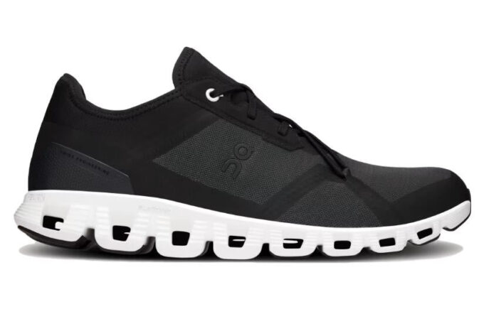 Cloud X 3 AD „Black White”