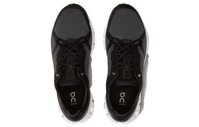 Cloud X 3 AD „Black White”