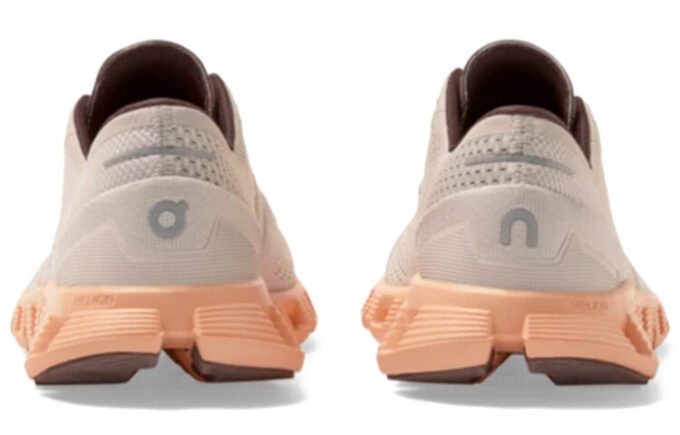Cloud X „Silver Almond”