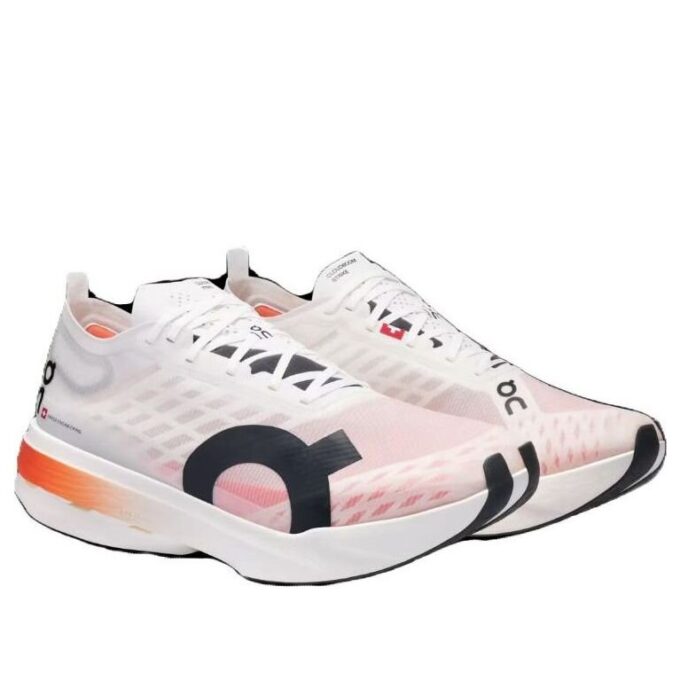 Cloudboom Strike „White Black Orange”