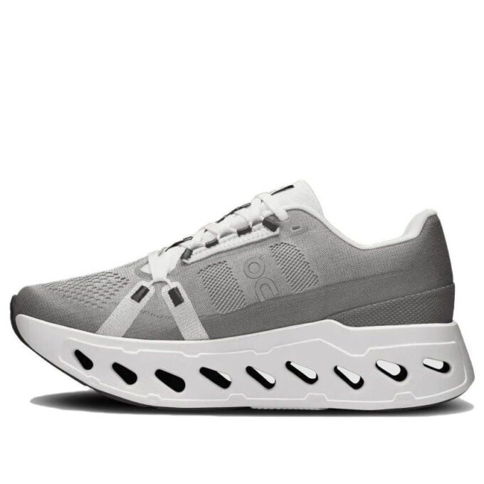Cloudeclipse „Grey White”