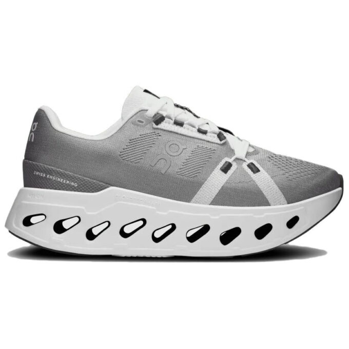 Cloudeclipse „Grey White”