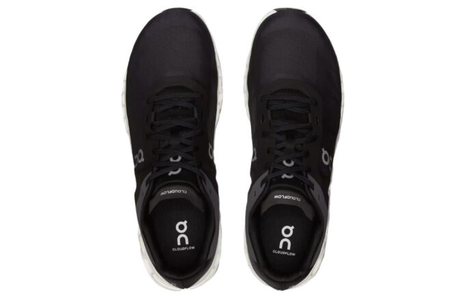 Cloudflow 4 „Black White”
