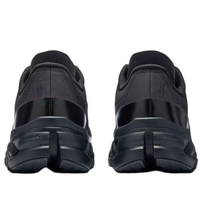 Cloudflow 4 IKON „Magnet Black” Cloudflow 4 IKON „Magnet Black”