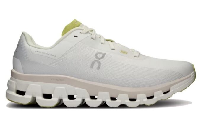 Cloudflow 4 „White Sand”