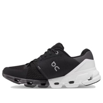 Cloudflyer 4 „Black White”