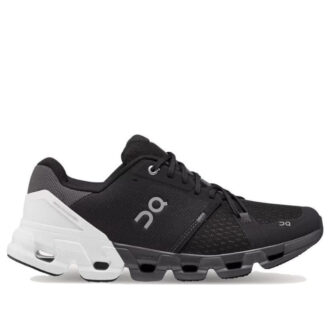 Cloudflyer 4 Wide „Black White”
