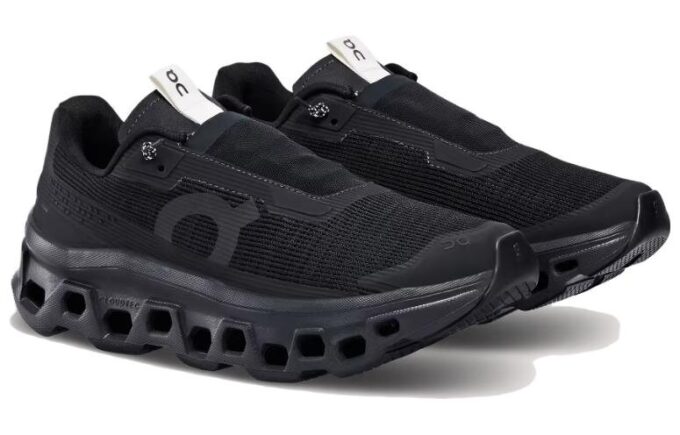 Cloudmonster Sensa „All Black”