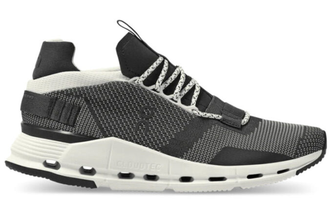 Cloudnova „Black White”