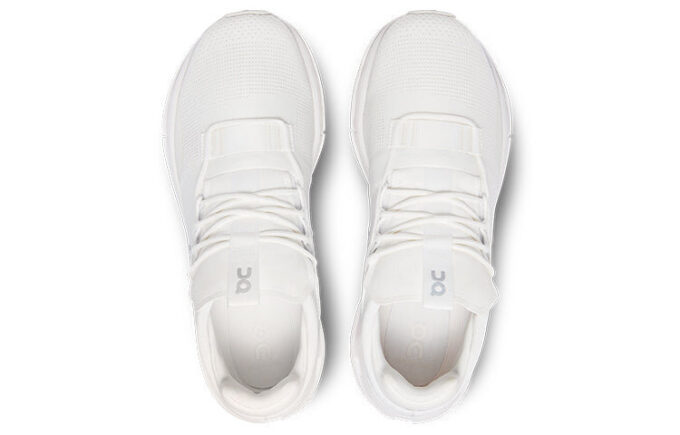Cloudnova „Undyed White”