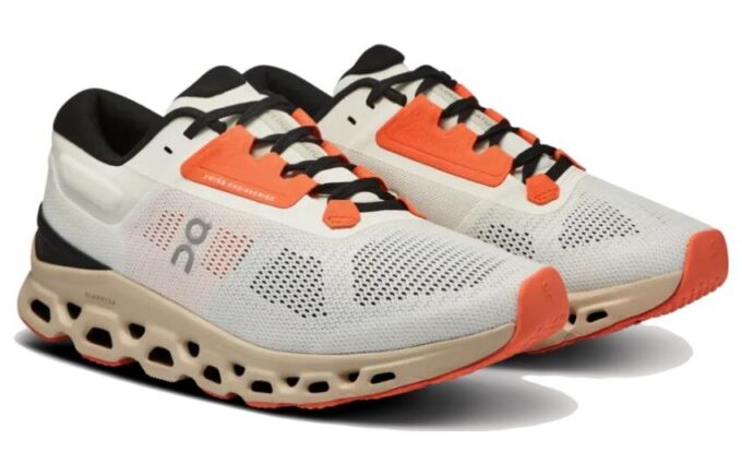 Cloudstratus 3 „Undyed White Sand Orange”