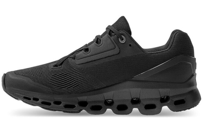 Cloudstratus „Black”