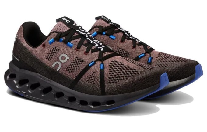 Cloudsurfer „Black Cobalt”