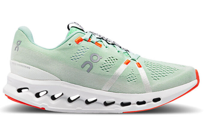 Cloudsurfer „Creek White”