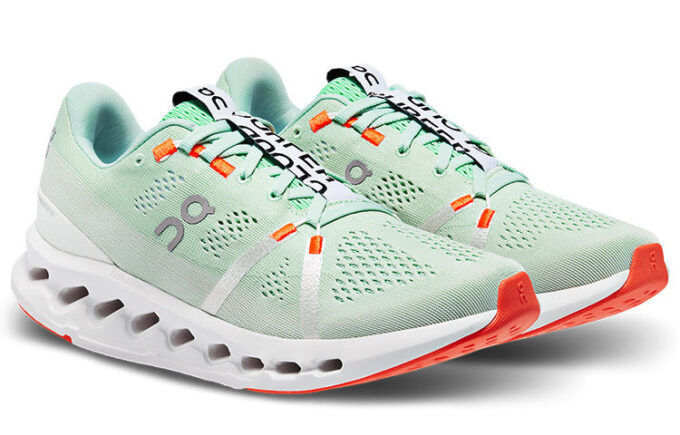 Cloudsurfer „Creek White”