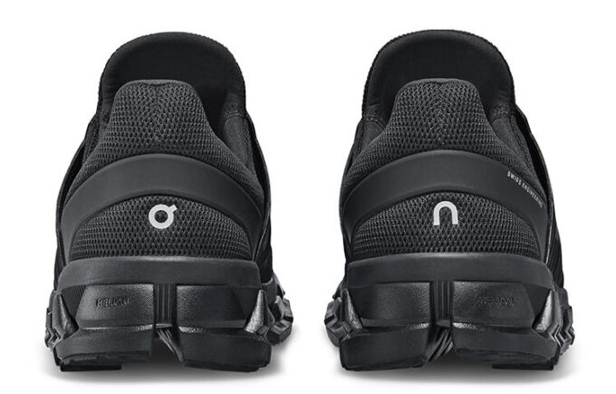 Cloudswift 3 AD „All Black”