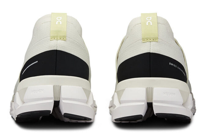 Cloudswift 3 „Ivory Black”