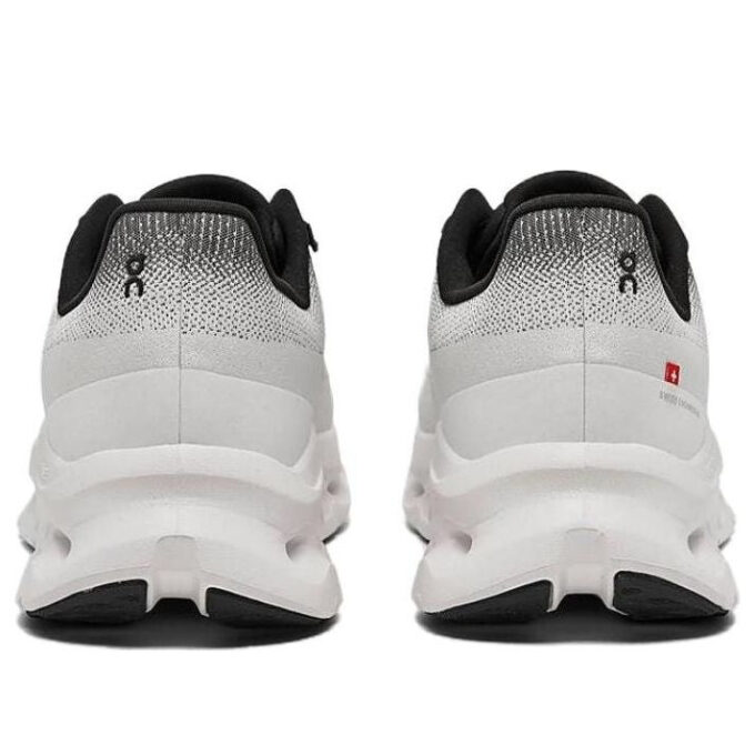 Cloudtilt „White Black”