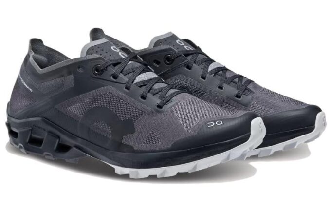 Cloudventure Peak 3 „Black Glacier”