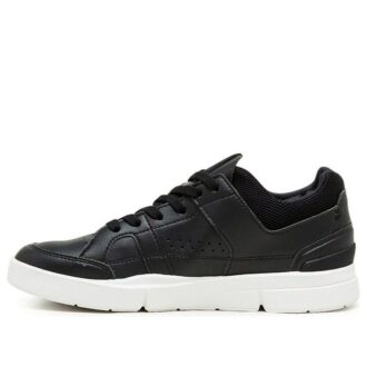 Clubhouse x The Roger „Black White”