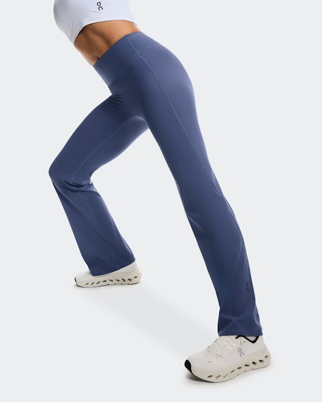 Damskie Studio Tights Flared Damskie Studio Tights Flared