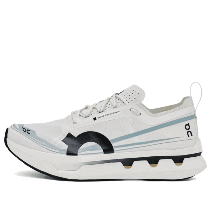 On Running x DSM Cloudboom Zone „White”
