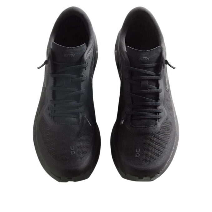 On Running x Kith Cloudzone „Black”