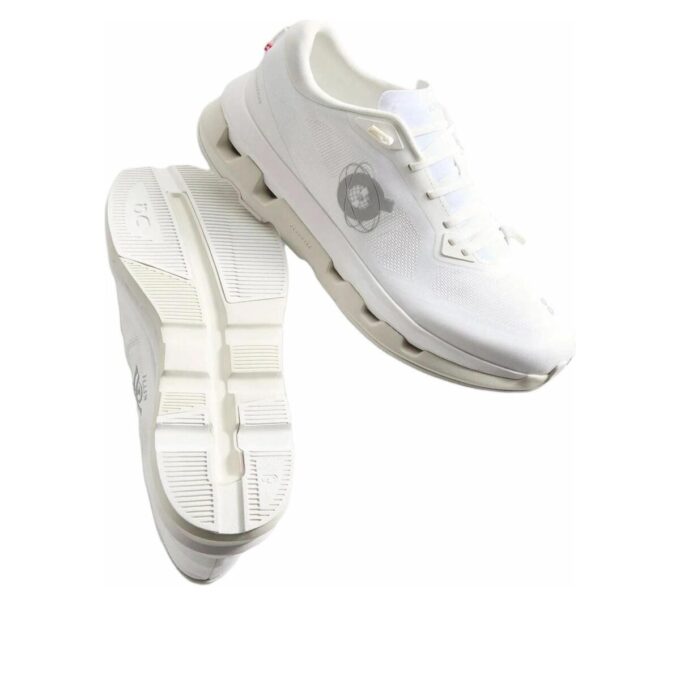 On Running x Kith Cloudzone „White Ice”