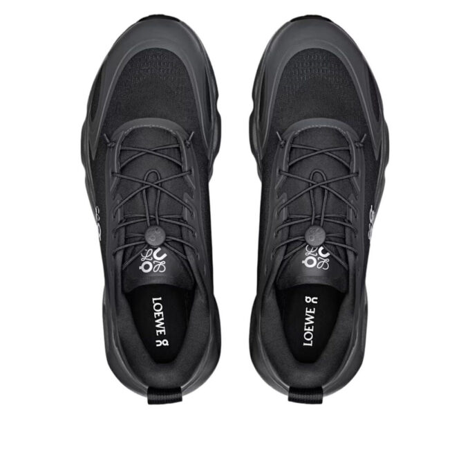 On Running x LOEWE Cloudsolo „Black”