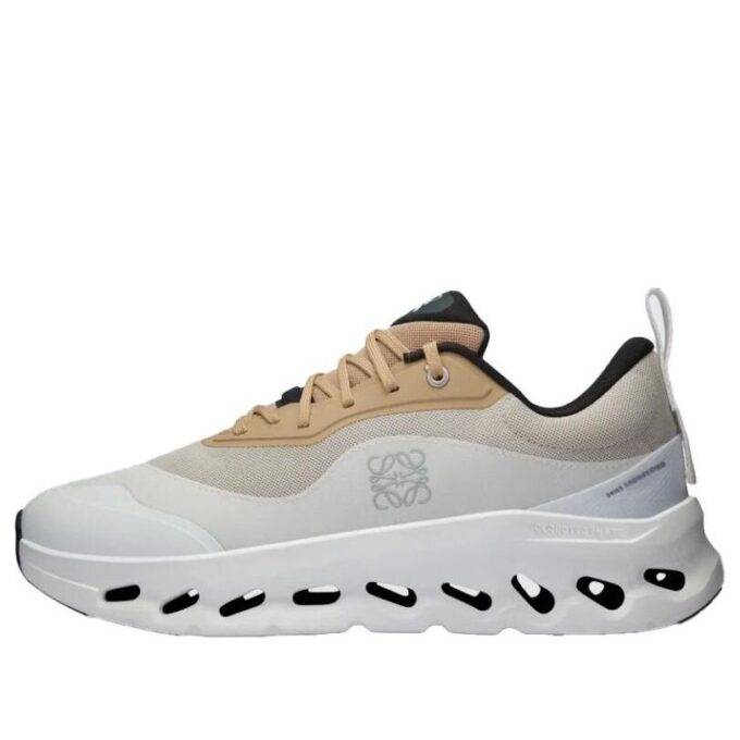 On Running x LOEWE Cloudtilt 2 „Tan White”
