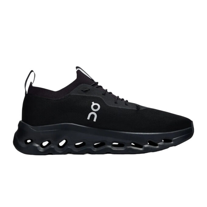 On Running x LOEWE Cloudtilt „All Black”