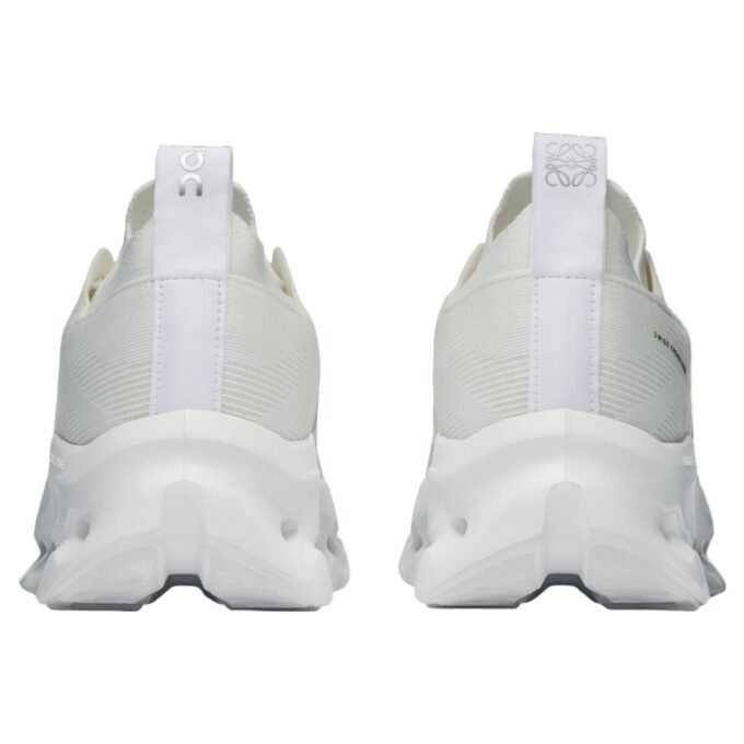 On Running x LOEWE Cloudtilt „All White”