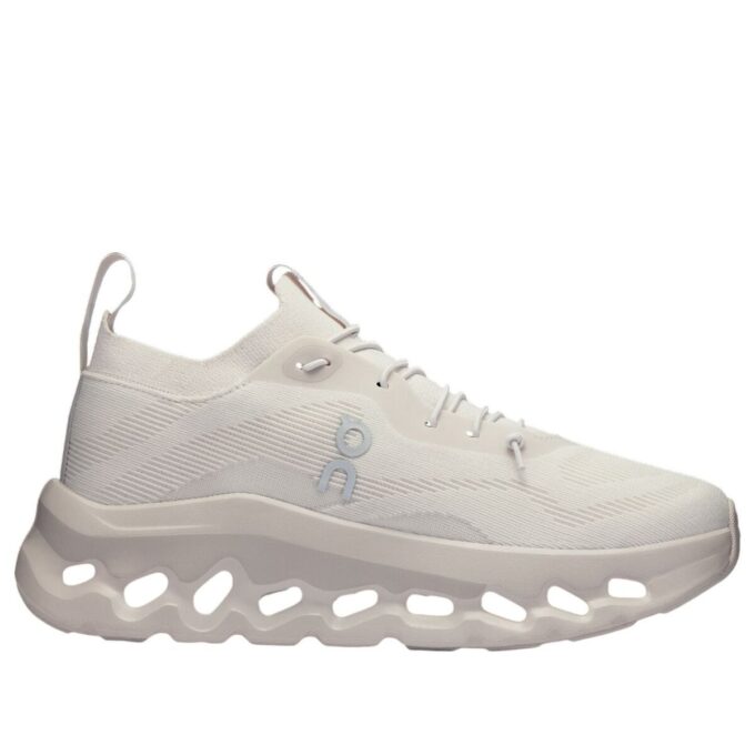 On Running x LOEWE Cloudtilt „Sand”