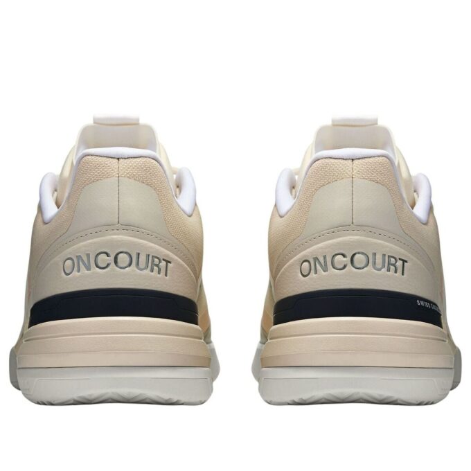 The Roger Advantage Pro „Cream Black”