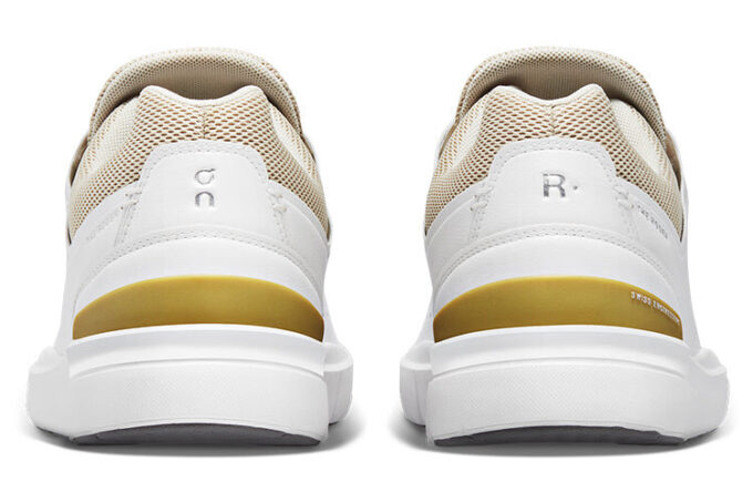 The Roger Advantage „White Bronze”