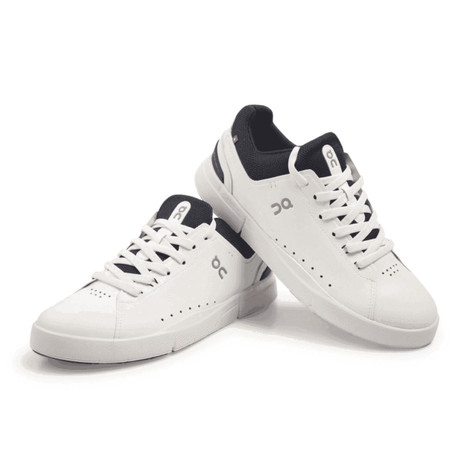 The Roger Advantage „White Midnight” The Roger Advantage „White Midnight”
