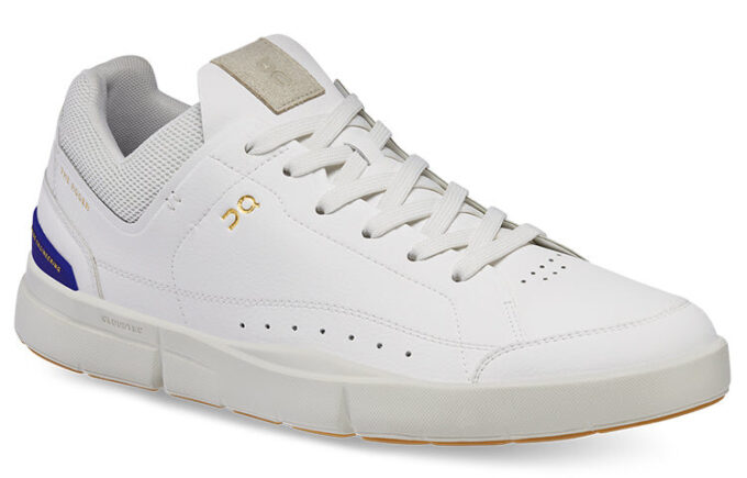 The Roger Centre Court „White Indigo”
