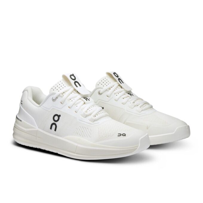 The Roger Pro „Undyed White Black”