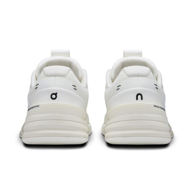 The Roger Pro „Undyed White Black”
